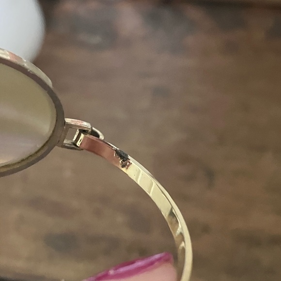 Vintage Gold Tone Bangle Bracelet - Picture 3 of 3